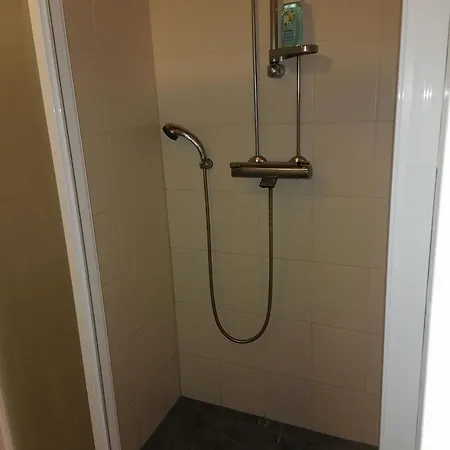Two-room Midle In With Sauna Huoneisto